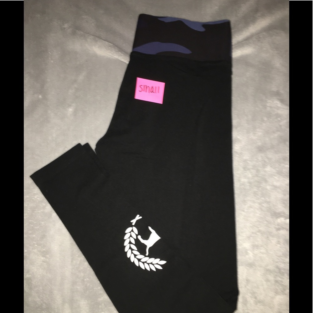 PINK leggings